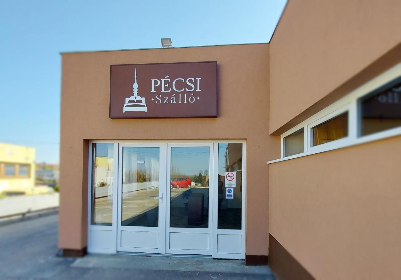 Pecsi Szallo Exterior photo